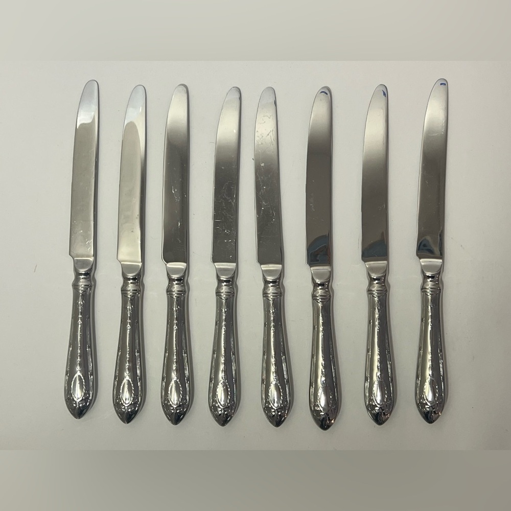 8 Hotel by Wallace Medallion Stainless Flatware Glossy French Hollow 10" Knives